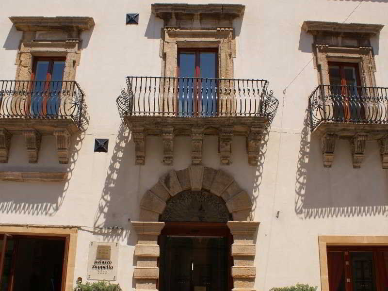 أوغوستا Hotel Palazzo Zuppello المظهر الخارجي الصورة